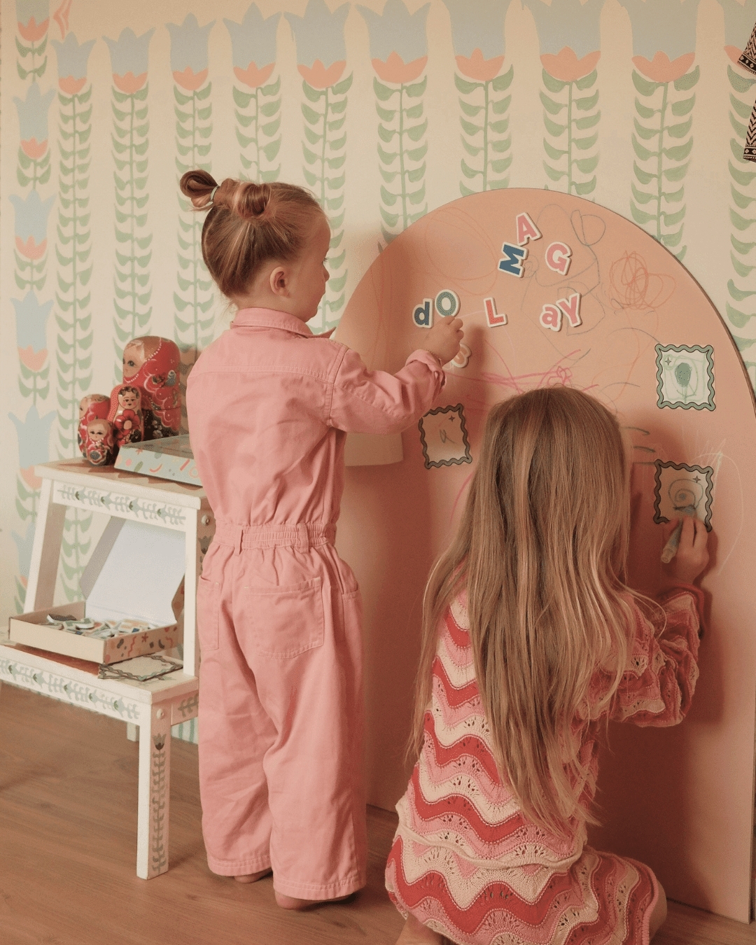 Setting Up a Magnetic Playwall in a Small Rental - MagPlay