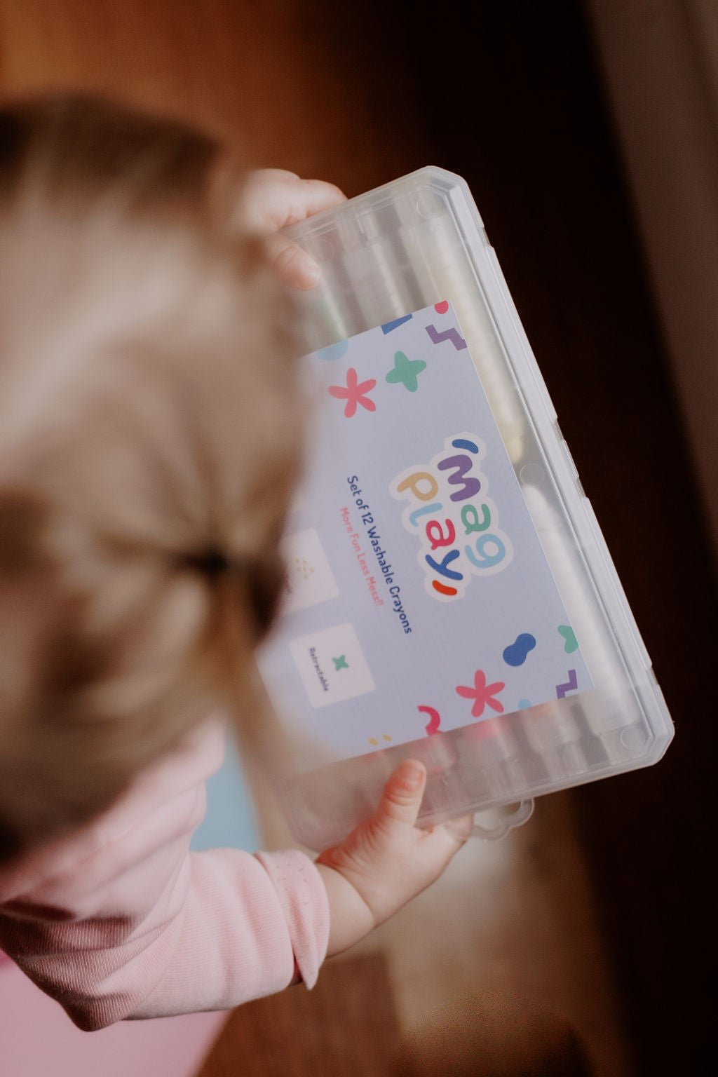 12 Retractable Washable Crayons + Pencil Case - MagPlay