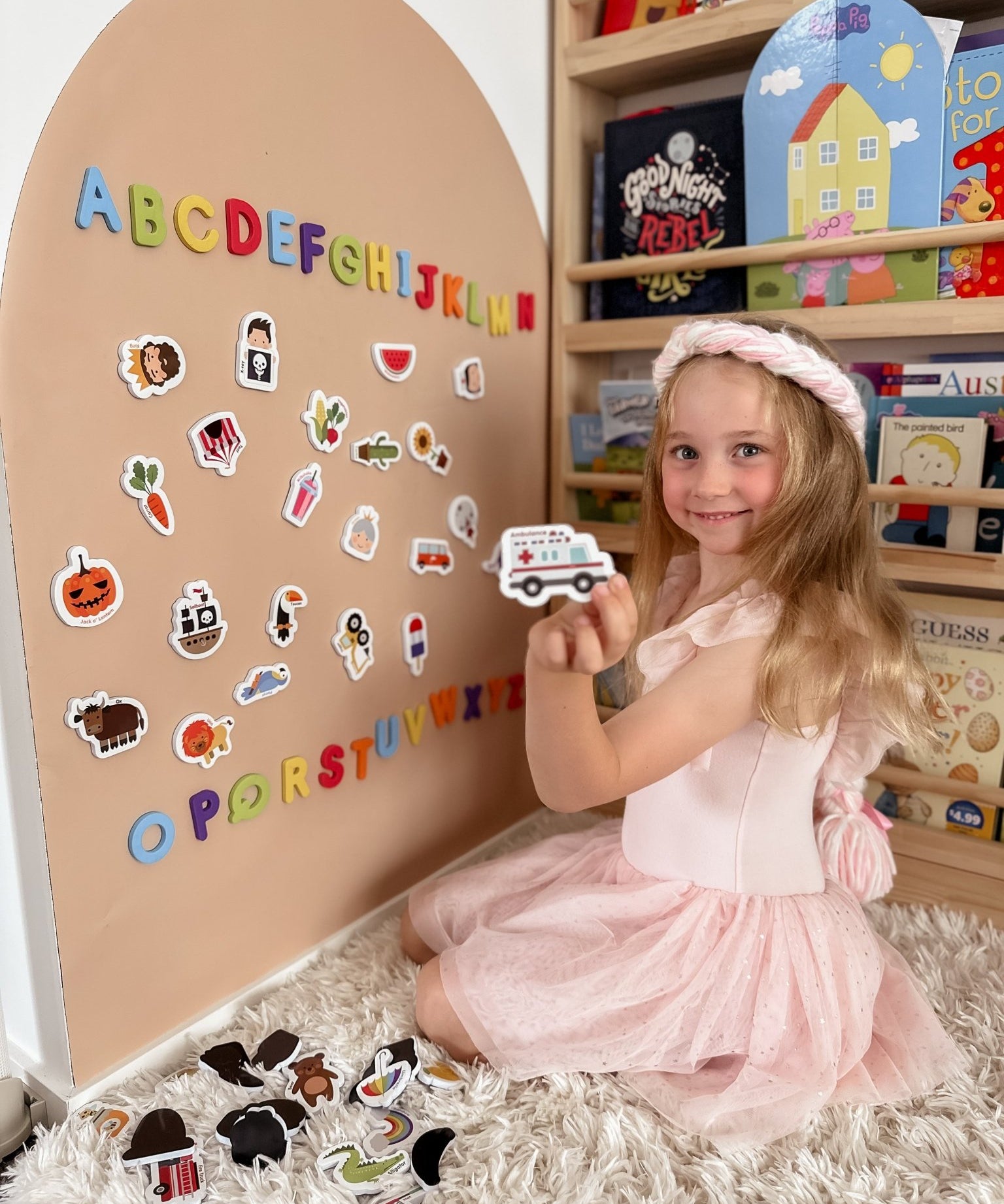 Curious Columbus - Magnetic Objects and Letters - MagPlay