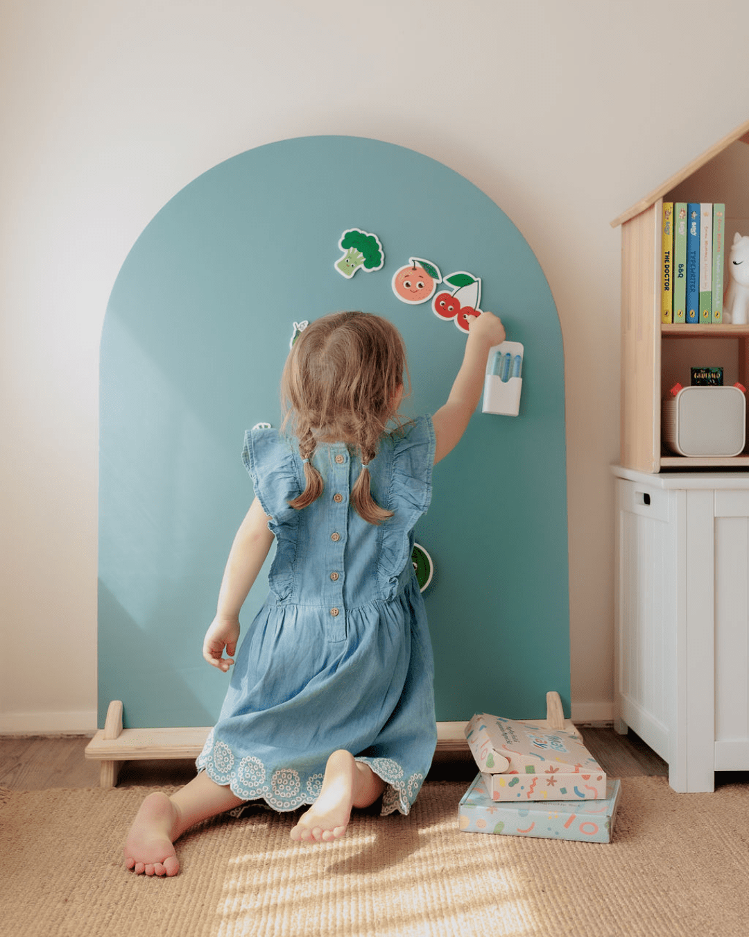 MagPlay board and stand for screen-free magnetic play