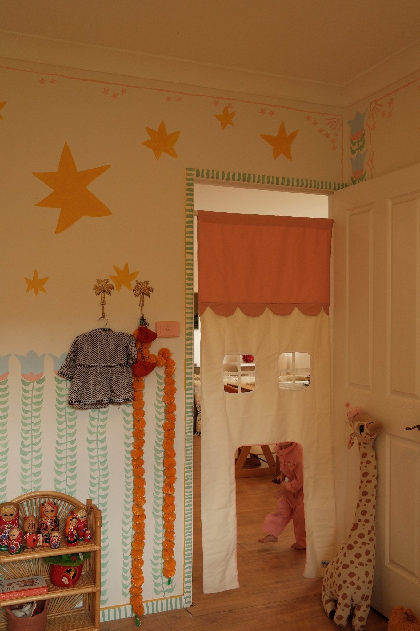 NEW: MagPlay Theatre - MagPlay